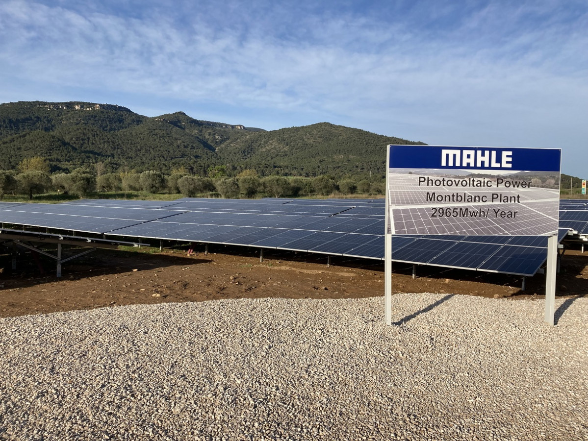 Photovoltaic Plant at MAHLE Montblanc  0931 LR